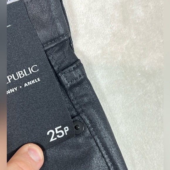 NWT 25P Banana Republic Stretch Cotton High-Rise Skinny Ankle Black Denim Jeans - Picture 7 of 14